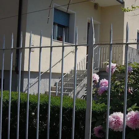 B&B Carlotta-3